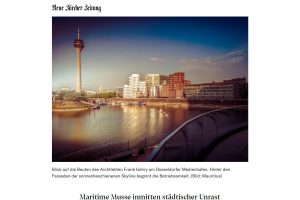 Blick auf die Bauten des Architekten Frank Gehry am Düsseldorfer Medienhafen. (C) NZZ. Ausschnitt einer Bildschirmkopie der Druckaufbereitung des NZZ Artikels